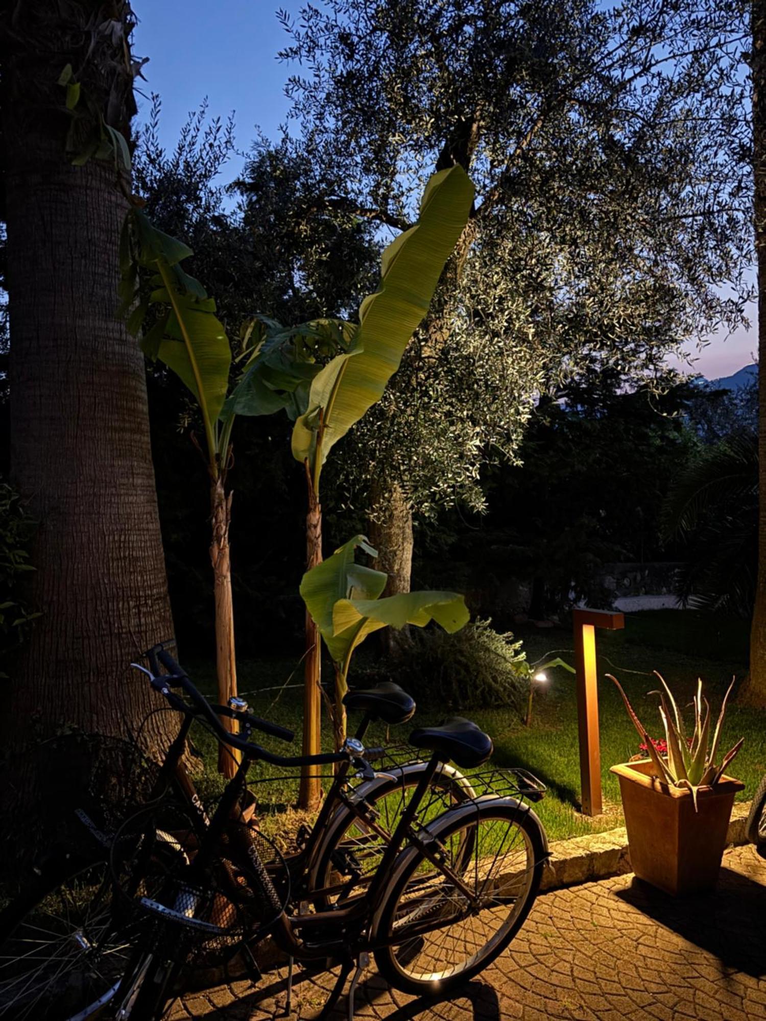 B&B Casa Benamati By Kelly Malcesine Buitenkant foto