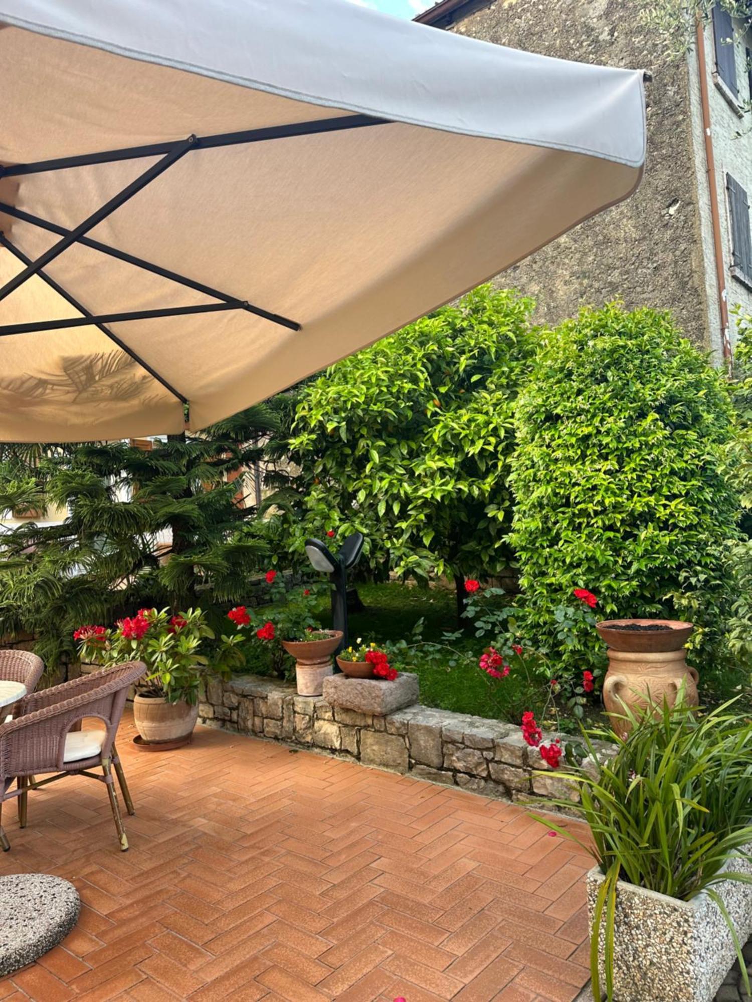B&B Casa Benamati By Kelly Malcesine Buitenkant foto
