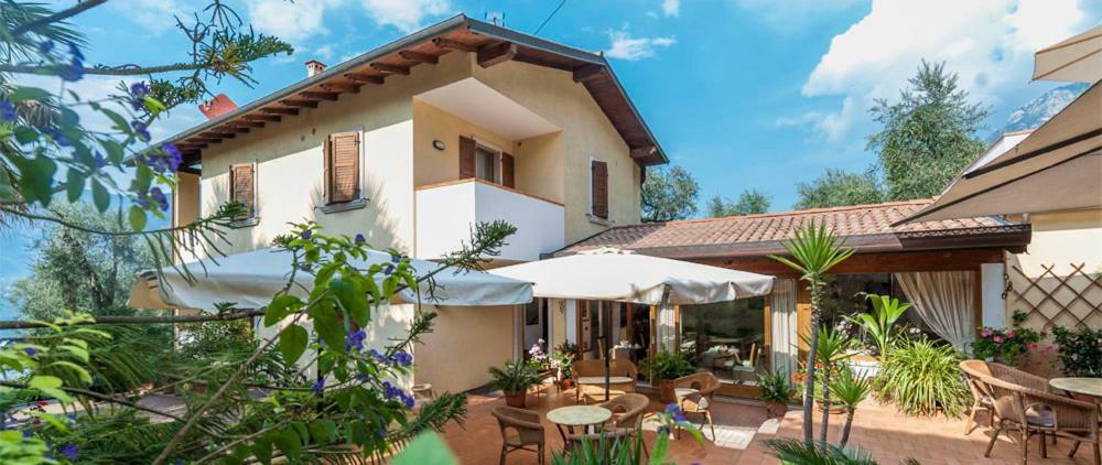 B&B Casa Benamati By Kelly Malcesine Buitenkant foto